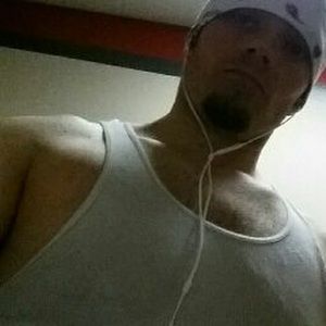 Meet your Posher, Dustin